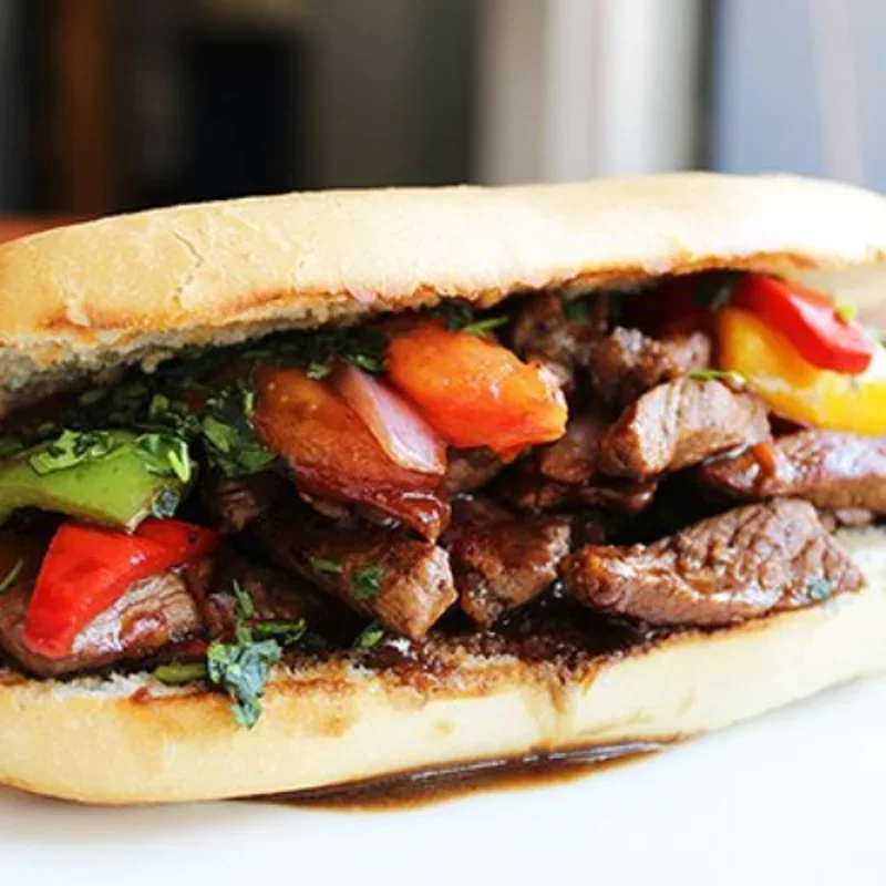Lomo saltado